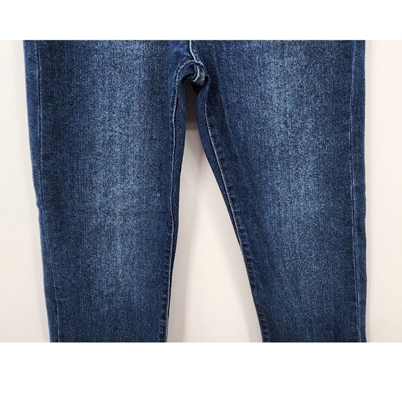 Levi's Wedgie Straight Jeans Dark Wash Size 28 - Picture 4 of 8